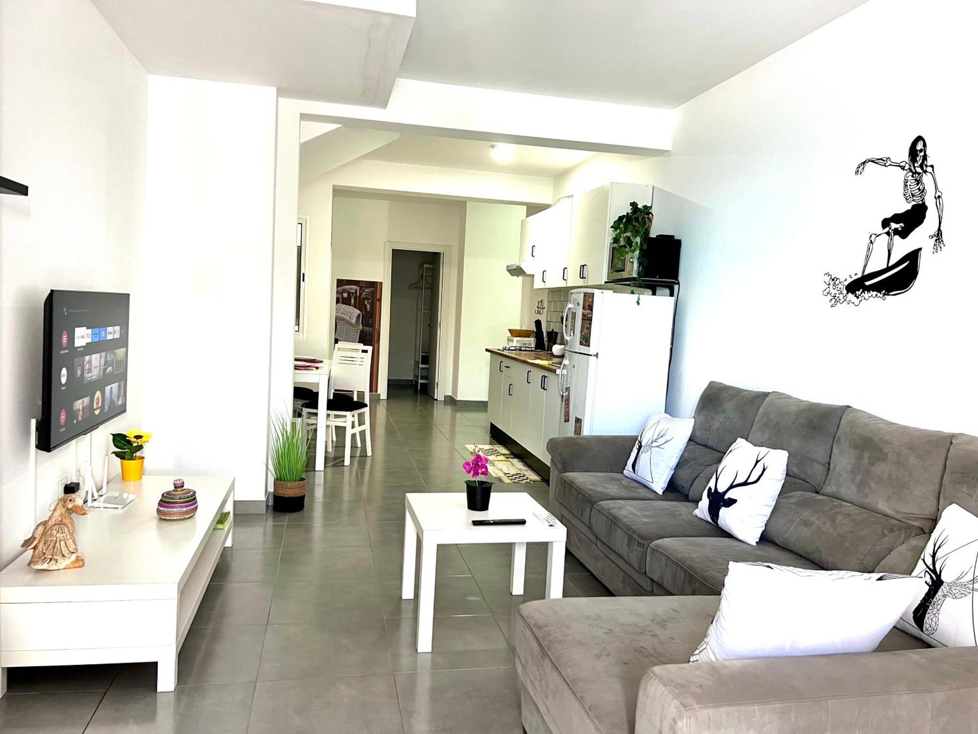 Animos! Apartments - 10 Modern Apartments Near The City & Beach, Perfect For Nomads, Travellers, Families, Watersports! Santa Maria Luaran gambar
